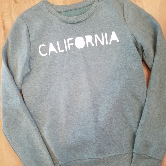 Well‎ Worn Los Angeles Sweatshirt - Picture 3 of 6